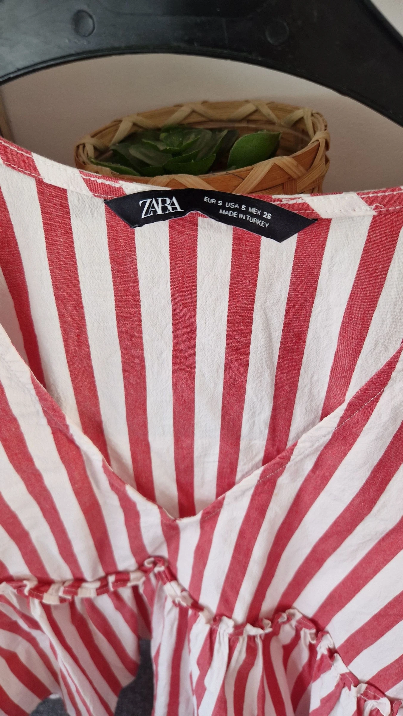 ✨ ZARA red and white blouse Size S ✨ – photo 4